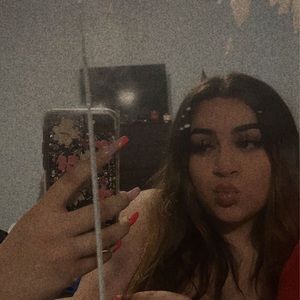 Meet your Posher, Breana